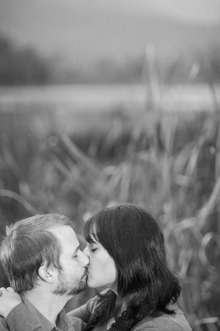 engagement photographers located in vernon