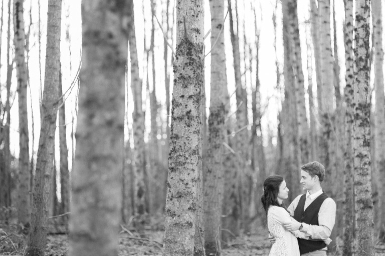 engagment photographers located in summerland