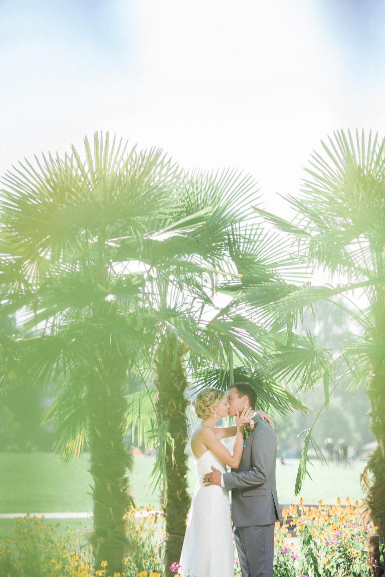 vancovuer palm tree wedding