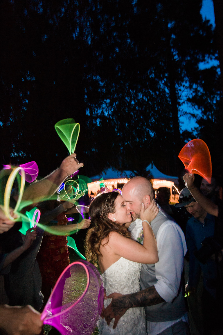 glow sticks wedding ideas