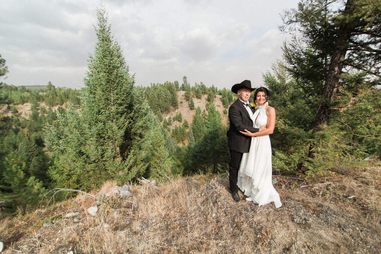 kelowna forest wedding photos