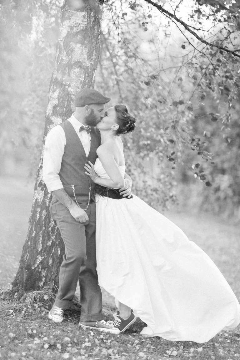 wedding photographers located in summerland