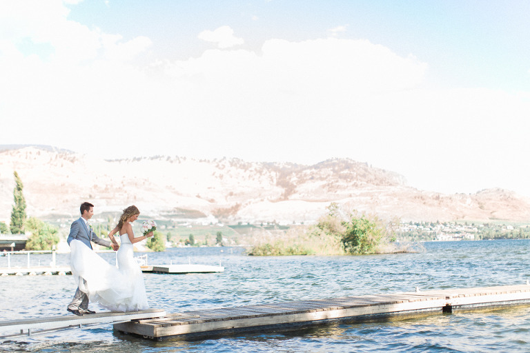oliver-bc-dock-wedding-ideas
