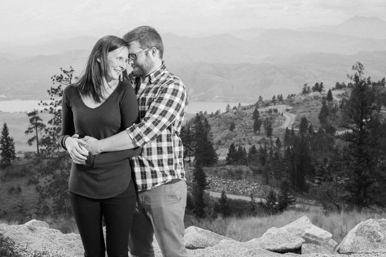 engagement photographer located in salmon arm