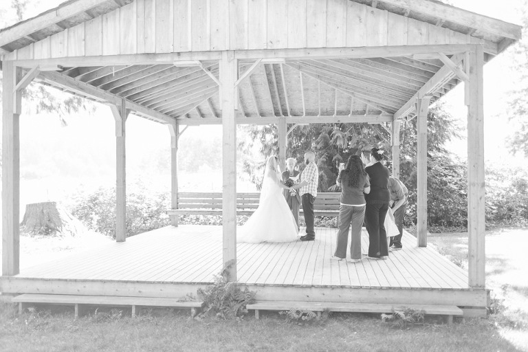 wedding photographers located in vernon